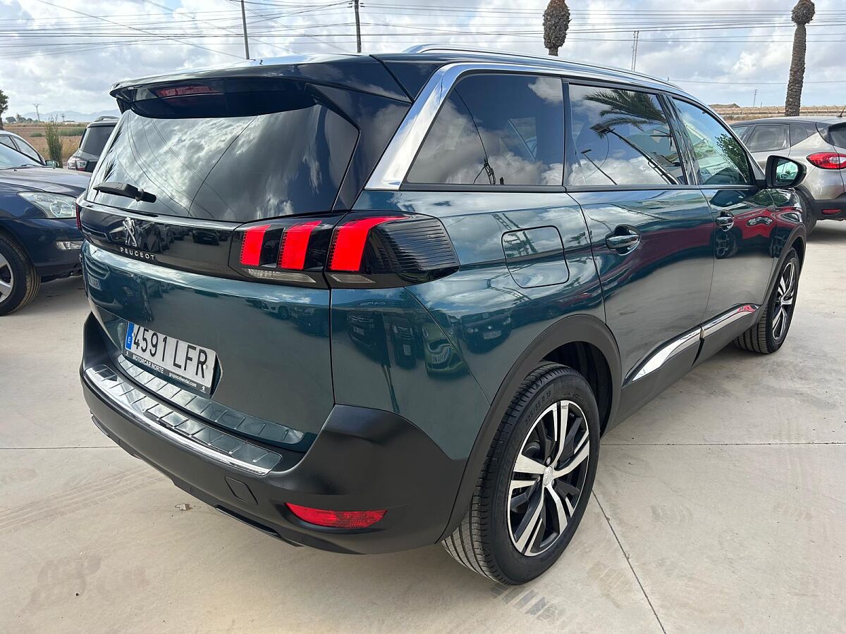 PEUGEOT 5008 ALLURE 1.2 E-THP AUTO SPANISH LHD IN SPAIN 56K 7 SEATS SUPERB 2020